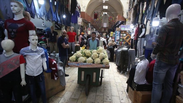 فتح المحال التجارية والمنشآت الاقتصادية إعتباراً من صباح الغد