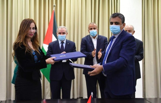 اتفاقية بين البنك الإسلامي والتعاون لتوريد القواقع الإلكترونية لأكثر من 100 طفل من ذوي الإعاقة السمعية