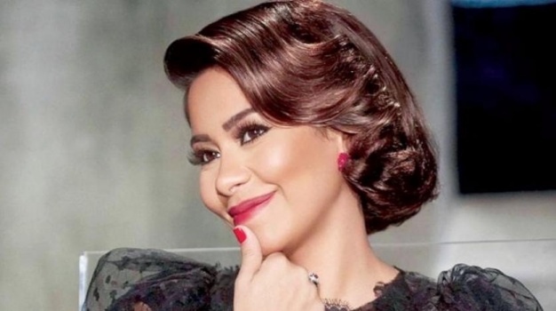 ابنة شيرين عبد الوهاب تخطف الأنظار في أول أغنية لها... فيديو