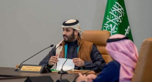 جاكيت محمد بن سلمان يتصدر (الترند).. ويتسبب بضجة شبابية واسعة