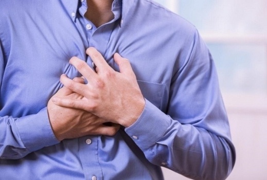 أعراض يتجاهلها الناس قد تنذر بحدوث نوبة قلبية!