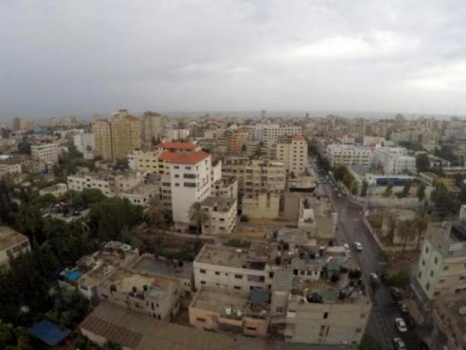 أجواء غائمة وباردة