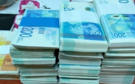 الشرطة تكشف ملابسات سرقة واختلاس قرابة نصف مليون شيكل في جنين
