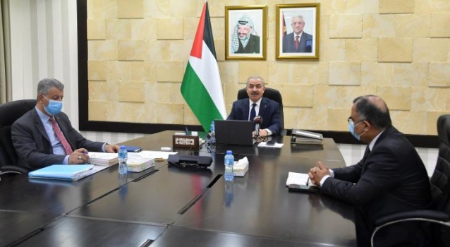 الحكومة تُسوي ملف 6900 متقاعد مالي بغزة... وهذه تكلفةالانتخابات