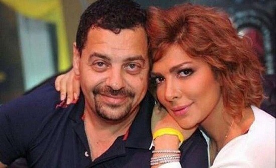 شاهد- هجوم على طارق العريان بسبب ملابسه
