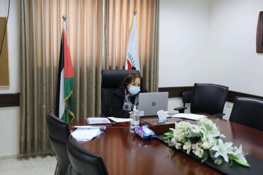 وزيرة الصحة توضح حقيقة تأخر وصول اللقاح إلى فلسطين
