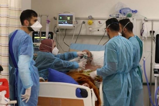 النجار: عدد الاصابات الحقيقي ضعفي المعلن واستمرار الوضع الوبائي سيؤدي لانهيار المنظومة الصحية