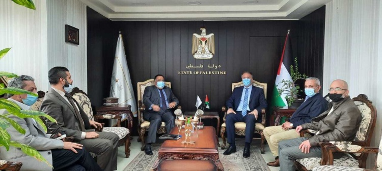 الوزير عساف يكرم السفير الهندي لمناسبة انتهاء مهامه