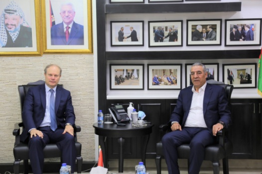 الشيخ يبحث مع القنصل الفرنسي العام المستجدات السياسية