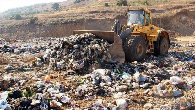 الشرطة تغلق مكبا للنفايات الضارة في بيت لحم