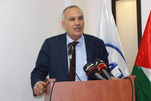وزير الاتصالات يعلن تخفيض اسعار خطوط النفاذ مطلع الشهر المقبل