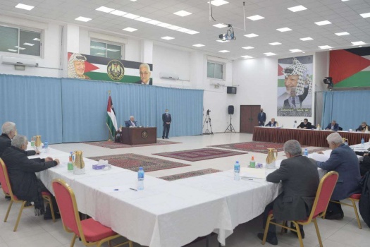 الرئيس يترأس اجتماعا للجنة المركزية لحركة فتح