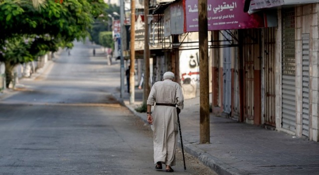 غزة: 3 وفيات و605 اصابات جديدة بكورونا