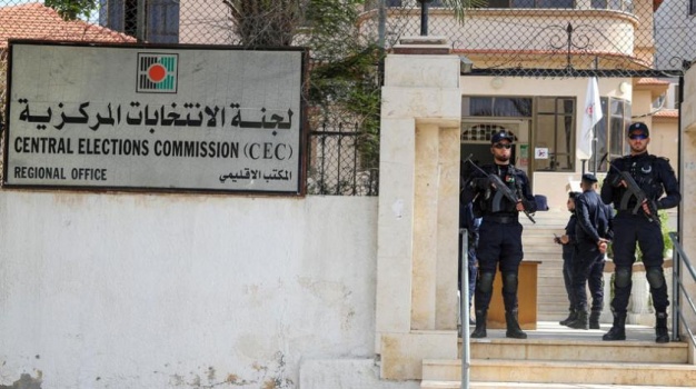 الانتخابات الفلسطينية... على كف عفريت