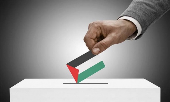 قيادي فلسطيني: الانتخابات بهذا الشكل يجب ألا تتم والأفضل الذهاب لتشكيل حكومة وحدة وطنية