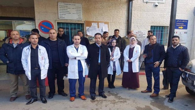 اتهمت الحكومة بالمماطلة... نقابة الأطباء تصعَّد من خطواتها