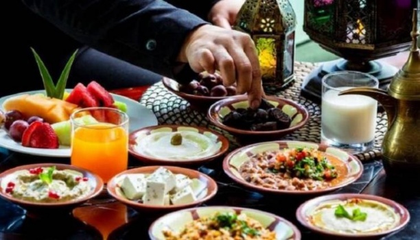 خطأ شائع في السحور يقع فيه كثيرون يبطل الصيام