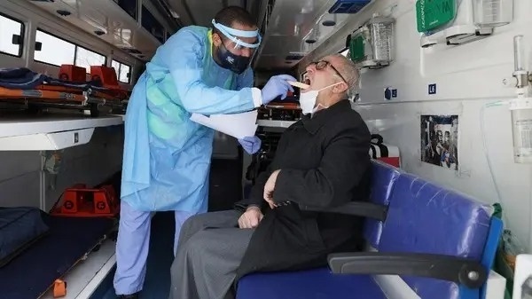 64 وفاة و2699 إصابة بفيروس كورونا في الاردن