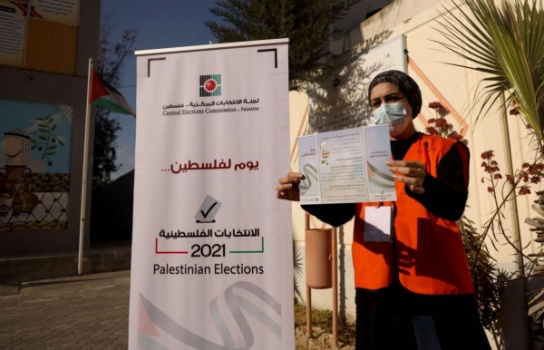 معاريف: محاولة إسرائيل منع الانتخابات الفلسطينية قد تكلفها ثمناً باهظاً