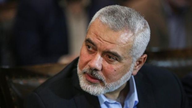 هنية يبحث مع وزير الخارجية القطري ملفي الانتخابات والقدس