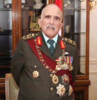 الديوان الملكي يعلن وفاة عم ملك الأردن الأمير محمد بن طلال
