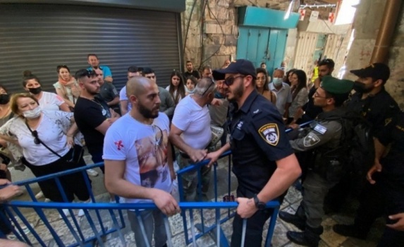 الرئاسة تدين قمع الاحتلال للمقدسيين خلال احتفالات سبت النور