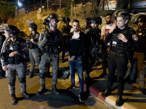 اعتقالات في اعتداء الاحتلال على المعتصمين في الشيخ جرّاح