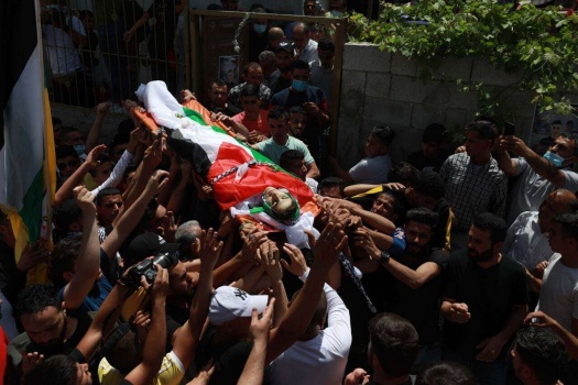 نابلس: جماهير شعبنا تشيّع جثمان الشهيد الفتى سعيد عودة