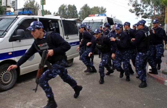 الشرطة تكشف ملابسات 27 قضية سرقة في طولكرم