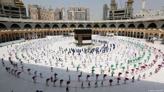السعودية تعلن عن إقامة شعيرة الحج لهذا العام