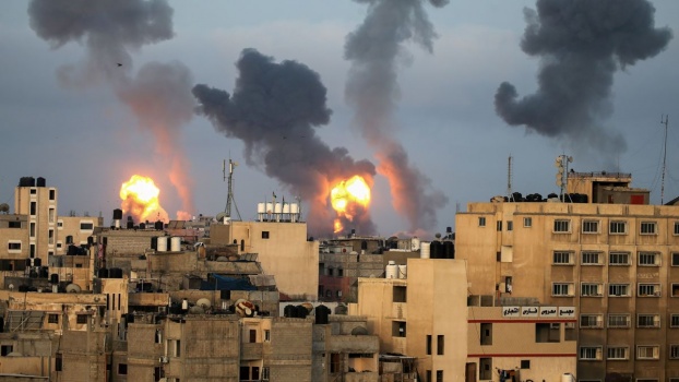 الاحتلال: قصفنا 130 هدفا عسكريا في غزة.. وما زلنا في المراحل الأولى لضرباتنا