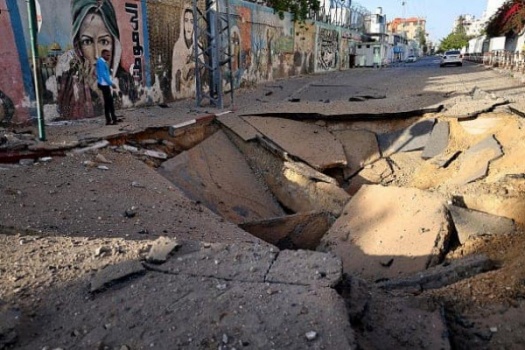 صور...دمار هائل في البنية التحية بعد قصف الاحتلال لأحياء مدينة غزة