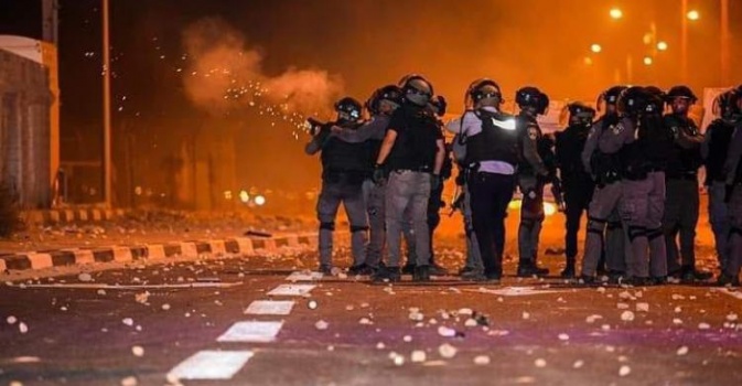 الشرطة الإسرائيلية تقمع المظاهرات الغاضبة في أراضي الـ48
