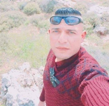 استشهاد مواطن وإصابة آخرين في اعتداء لمستوطنين جنوب الخليل