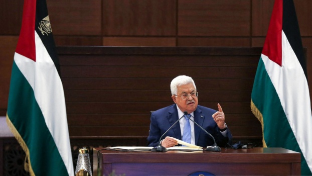 الرئاسة تدين اقتحام قوات الاحتلال للمسجد الأقصى المبارك