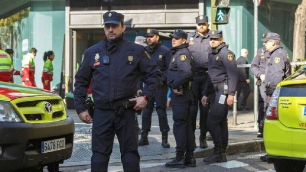 الشرطة الإسبانية تنتشر في مدريد لمنع الفائز بلقب الليغا من الاحتفالات
