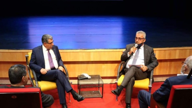 الصالح يؤكد أهمية الدور المحوري للهيئات المحلية في تعزيز روح الوحدة والتضامن الشعبي