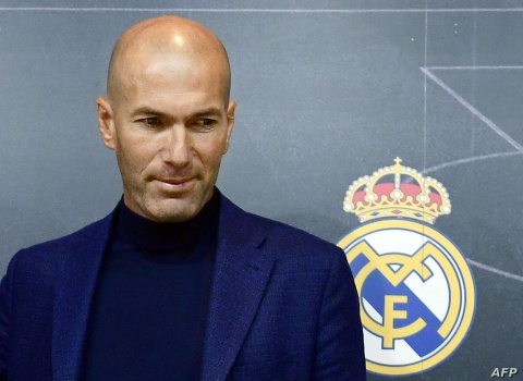 رسمياً.. ريال مدريد يعلن استقالة مدربه زين الدين زيدان
