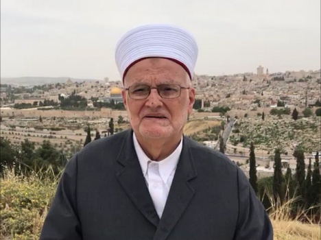 فتوى شرعية: الشهيد يرتقي ولا يسقط