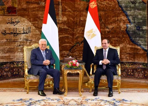 الكشف عن محتوى رسالة السيسي للرئيس