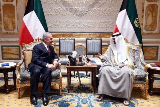 تفاصيل لقاء اشتية وأمير الكويت الشيخ نواف أحمد الجابر الصباح