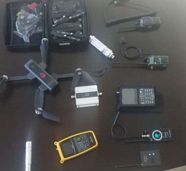 الإحتلال يزعم بضبط طائرات وأجهزة تشويش كانت بطريقها من رام الله