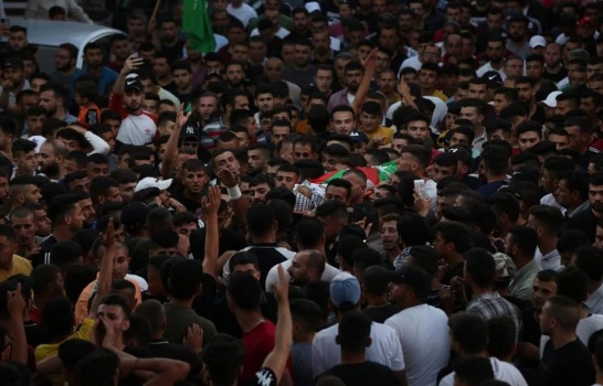 نابلس: تشييع جثمان الشهيد حمايل إلى مثواه الأخير