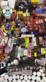ضبط أكثر من 300 عبوة منشطات جنسية ممنوعة من التداول في محافظة طوباس