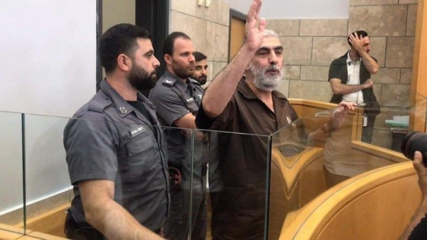بشروط قاسية.. محكمة إسرائيلية تقضي بإطلاق سراح الشيخ كمال الخطيب