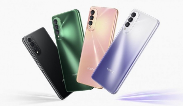 Honor تنافس سامسونغ بهاتف متطور ورخيص الثمن 