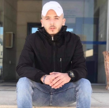 الإحتلال يعتقل شابين من جنين ونابلس على حاجز عسكري
