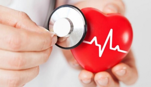 شاب يعيش 555 يوماً ويمارس الرياضة دون قلب