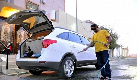 الأردن: عقوبات لكل من يغسل سيارته بـ”البربيش” بسبب شح المياه خلال الصيف