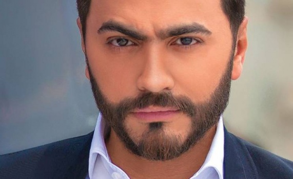 تامر حسني يكشف سر سعادته